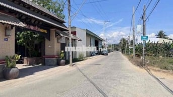 Bán 366,5m2 Đất Vĩnh Thạnh - Phường Tây Nha Trang. Giá: 10tr/m2