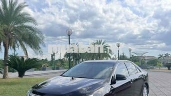 Toyota Camry 2.0E Model 2013 12 vạn xịn
