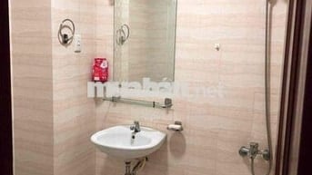 Phòng quận 1 nội thất đầy đủ giá 3tr6