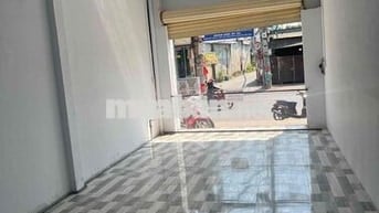 cho thuê nhà mặt tiền đường quốc lộ 50 giá 10trieu