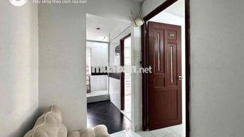 Cho Thuê Căn Hộ 2PN Rộng 55m2 Bancol Full NT Ngay Cầu Vượt 3/2