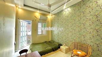 Cho Thuê Căn Hộ Bancol Tách Bếp Full NT Rộng 25m2 Ngay Chợ Bàn Cờ Q3