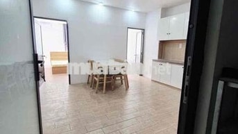 Cho thuê căn hộ 2pn1wc ban công thang máy giặt riêng full nt ở quận 3