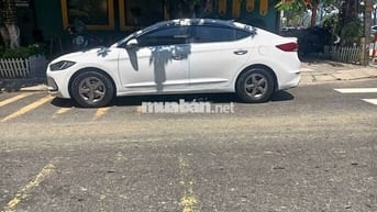 Hyundai Elantra 2017 Số sàn Trắng