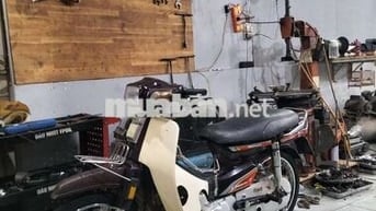 Honda Dream Nâu, Kem Xăng