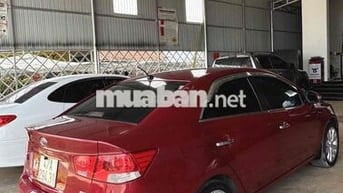 Kia Forte 2010 Số sàn màu Đỏ