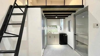 PHÒNG FULL NỘI THẤT GÁC CAO KẾ BÊN ĐẦM SEN VÀ ĐẠI HỌC VĂN HIẾN