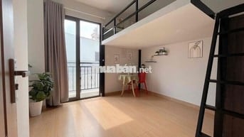 CHO THUÊ PHÒNG TRỌ CÓ GÁC - BAN CÔNG RỘNG 30m2 NGAY TRUNG TÂM BT