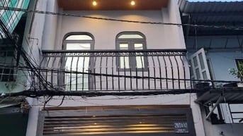 Bán nhà hẻm xe hơi ĐS 8 - Lê Văn Quới