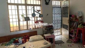 Cần cho thuê chung cư lầu 3, nhận nhà cuối tháng 6