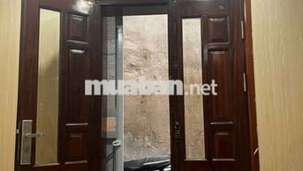 Chính chủ cho thuê nhà nguyên căn  4 tầng 