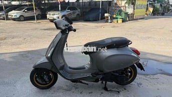 Piaggio Vespa Sprint Xám 22409 km