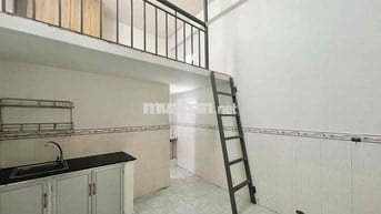 PHÒNG TRON CÓ GÁC RỘNG RÃI - SẴN NỘI THẤT - DƯỜNG VƯỜN LÀI - TÂN PHÚ
