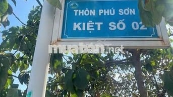 NHỈNH 1 TỈ - ĐẤT HOÀ TIẾN DT 170M ĐƯỜNG BÊ TÔNG 5M. SÁT UỶ BAN XÃ