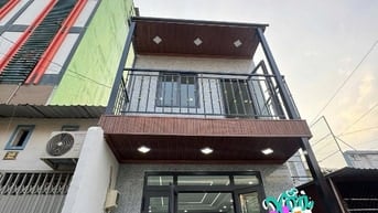 Chỉ 2.7 tỷ Nhà Hẻm Xe Tải mới dọn vào ở ngay 2PN 2WC.