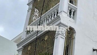 🏡 Cho thuê nhà nguyên căn   - Tọa lạc tại số 502 đường Hoàng Tân Phát,