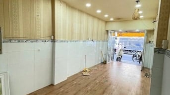Thuê Nhà mặt tiền Bãi Sậy , Quận 6 