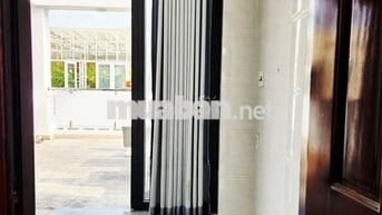 CHO THUÊ PHÒNG 20m2- Huỳnh Tấn Phát, Quận 7