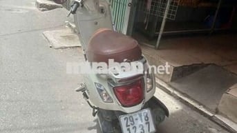SYM Attila Trắng Xe máy tay ga