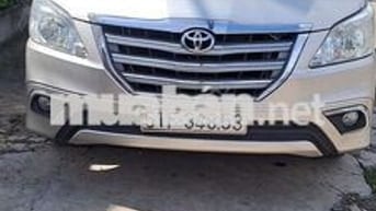 Toyota Innova 2.0E 2015 Vàng cát Số sàn