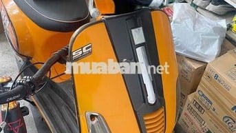 Piaggio Vespa Cam