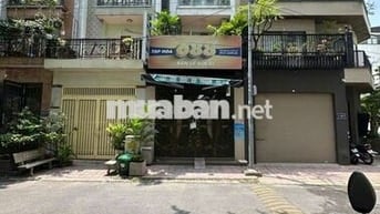 Sang Tiệm Tạp Hóa giữa 3 Blook Chung cư 