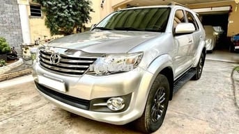 Toyota Fortuner 2.7V 2016. Xe gia đình rất đẹp