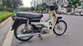 Honda Dream Thái