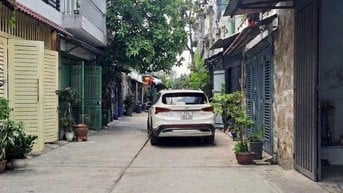 Nhà hẻm oto Chỉ hơn 3 tỷ BÌnh Tân