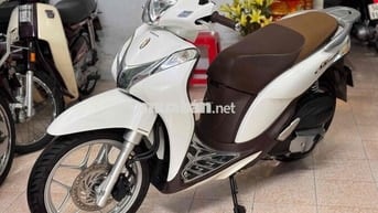 Honda SH Mode 2018 Trắng