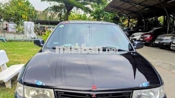 Mitsubishi Lancer 2000 Đen