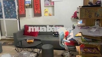 chính chủ cần bán tập thể nhà a2 ngõ 42 triều khúc
