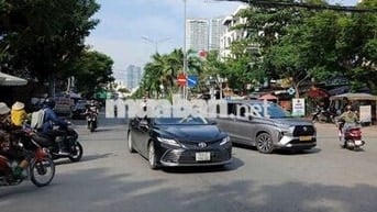 mặt tiền đường phú thuận cần bán gấp 