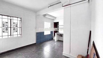 STUDIO CỬA SỔ TRỜI - CÓ MÁY LẠNH - NHÀ THANG MÁY - GẦN MŨI TÀU TCHINH