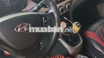 Hyundai Grand i10 Số sàn Bạc