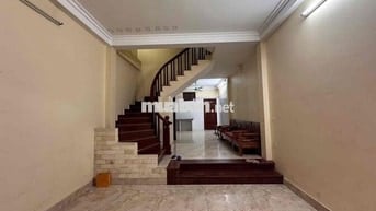 CHO THUÊ NHÀ NGUYÊN CĂN MẶT PHỐ ĐẶNG VŨ HỶ - THANH AM- Ô TÔ TRÁNH,5PN❗️