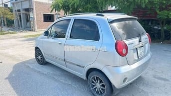 Chevrolet Spark 2024 Số sàn Bạc 5 chỗ
