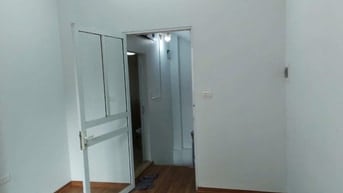 Bán nhà cấp 4 ngõ Thuỵ Khuê, TH giá 6.9 tỷ, 43m2, 2 thoáng 