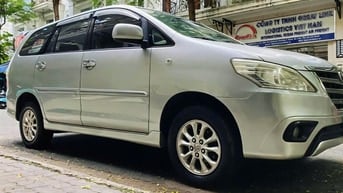 Gia đình bán xe Toyota Innova bản G số tự động SX 2014