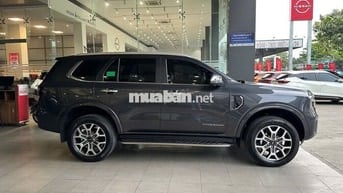Ford Everest Titanium 2023, bảo hành 2028, Vay 75%