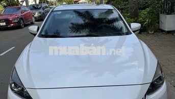 Mazda Mazda 3 1.5 AT 2018 31400km Trắng