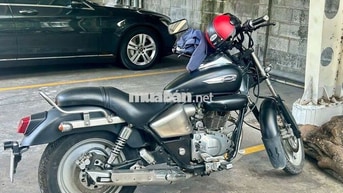 Honda Phantom 200cc Cổ điển màu Đen