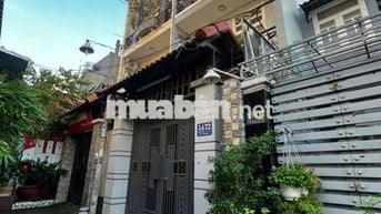 cần cho thuê nhà PĐHT  gần song hành .DT 4,5 x17  1 trệt 2Lầu 4PN 2WS