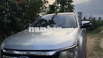Ford Ranger XLT 2013 Sàn Bạc 2 cầu