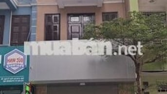 Nhà thuê 60m2 x 4 tầng tại ngõ 78 phố Duy Tân - Tiện Kd và Văn phòng