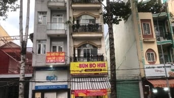 Cho thuê ền tầng trệt và tầng 1 làm văn phòng công ty hoặc phòng mạch.