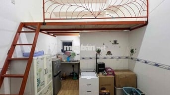 Chính chủ cho thuê phòng gác lửng cao 1m6 ở Làng Đại Học gần TDTU