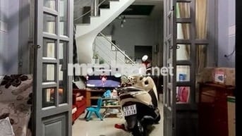 Bán nhà Quận 12, phù hợp với gia đình 4-5 người