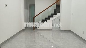 Cho thuê nhà 3pn hẻm xe hơi đường 3/2 Q.10