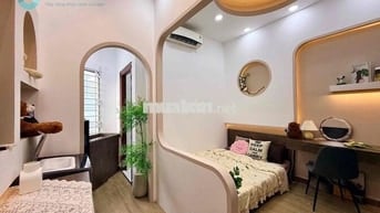 STUDIO TÁCH BẾP NGAY NGÃ TƯ PHÚ NHUẬN - NGUYỄN TRỌNG TUYỂN